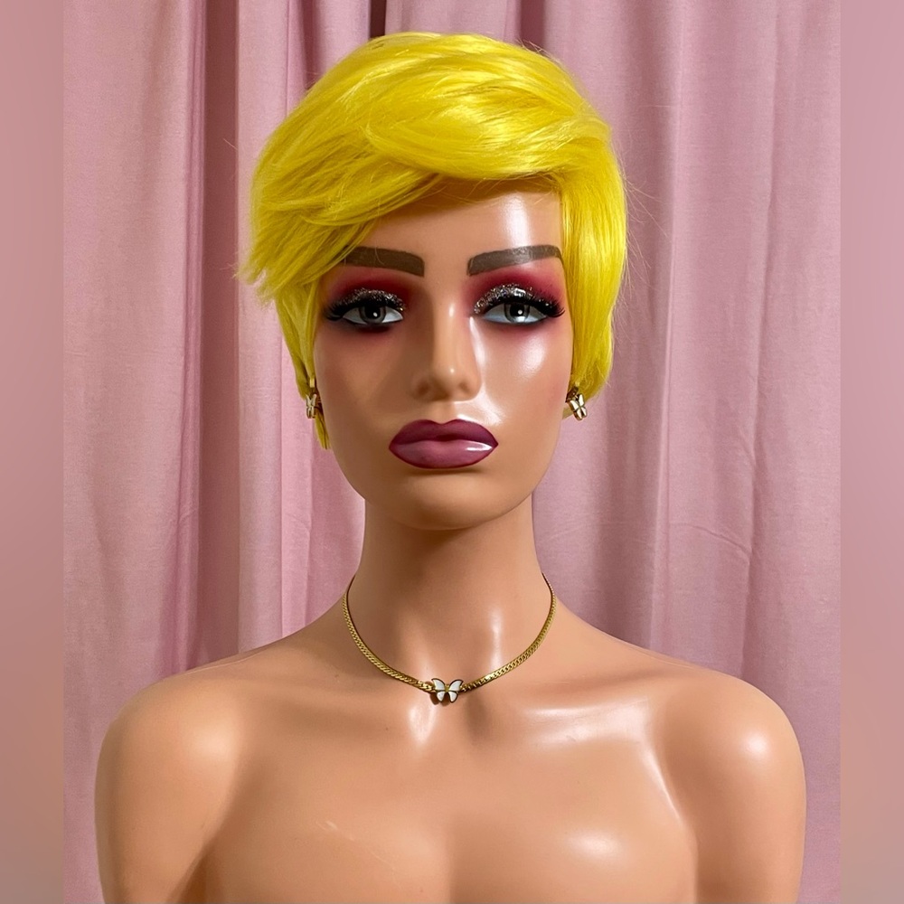 Short Pixie Cut w/ Bangs - Yellow Cosplay Style - Heat-Resistant Synthetic Wig